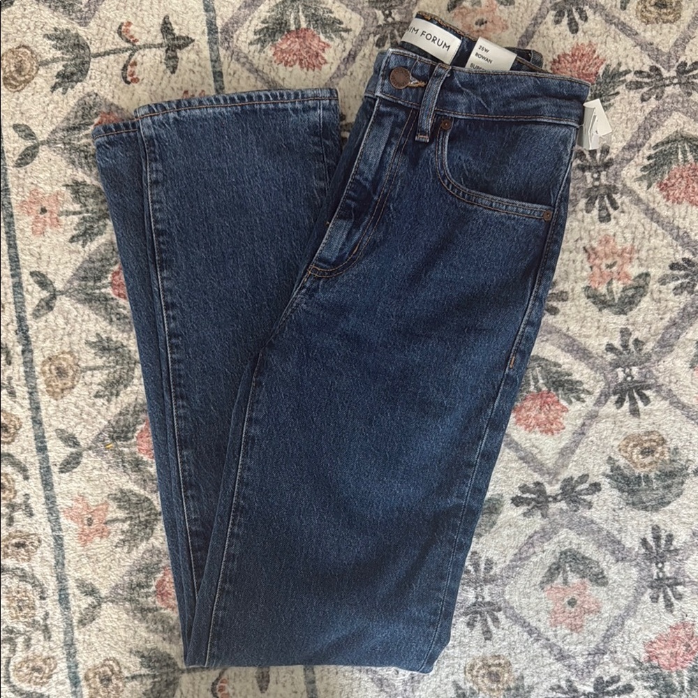 Aritzia - Rowan Super Hi Rise Jeans - BRAND NEW